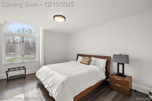 Builiding view thirty five for 7515 Hiddenbrook, Bloomfield Hills, MI. 48301