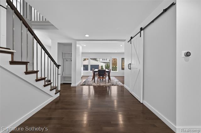 Builiding view seven for 1828 Henrietta, Birmingham, MI. 48009