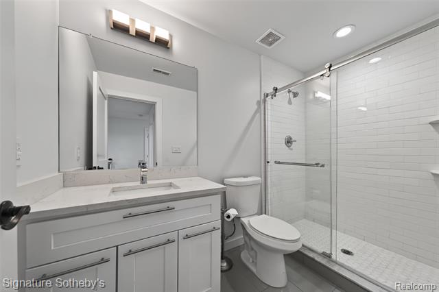 Builiding view twenty three for 1828 Henrietta, Birmingham, MI. 48009