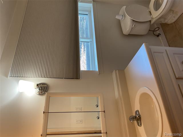 Builiding view eleven for 7096 Riverstone, West Bloomfield, MI. 48322