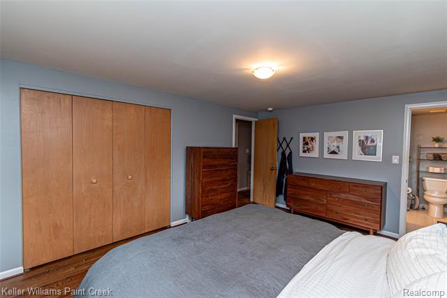 Builiding view thirty six for 7093 Stonebrook, West Bloomfield, MI. 48322