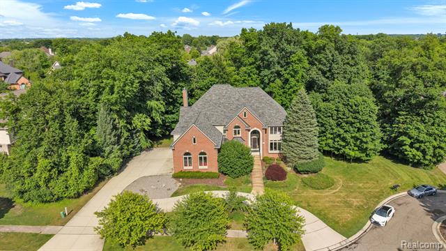 Builiding view nine for 7061 Trailway, West Bloomfield, MI. 48322