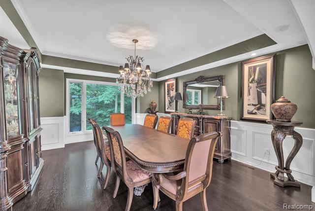 Builiding view twenty for 7061 Trailway, West Bloomfield, MI. 48322