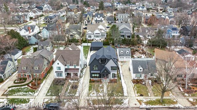Builiding view seventy two for 1284 S Bates, Birmingham, MI. 48009