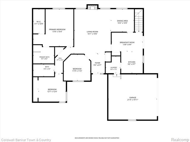 Builiding view forty five for 6172 Westbrooke, West Bloomfield, MI. 48322