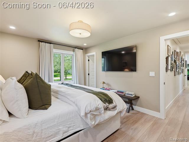 Builiding view eighteen for 2950 Middlebury, Bloomfield Hills, MI. 48301