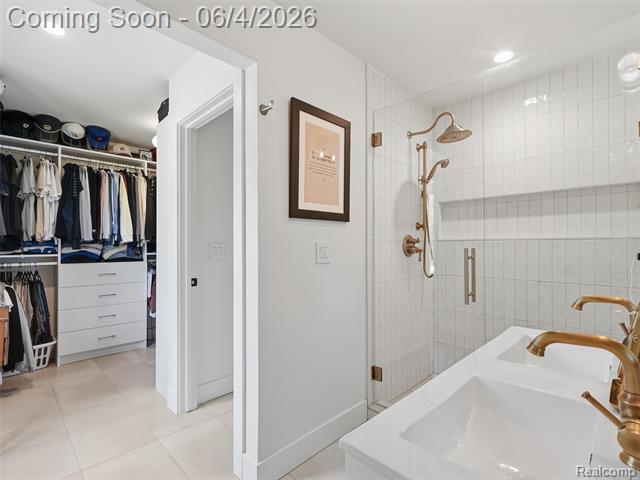 Builiding view nineteen for 2950 Middlebury, Bloomfield Hills, MI. 48301