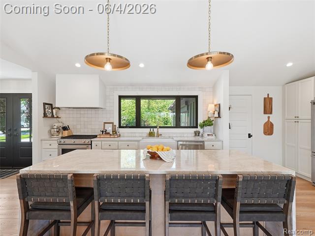 Builiding view six for 2950 Middlebury, Bloomfield Hills, MI. 48301