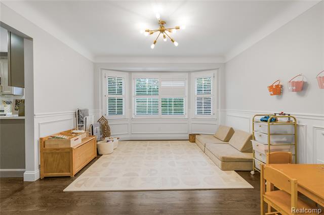 Builiding view eight for 7005 Cathedral, Bloomfield Hills, MI. 48301