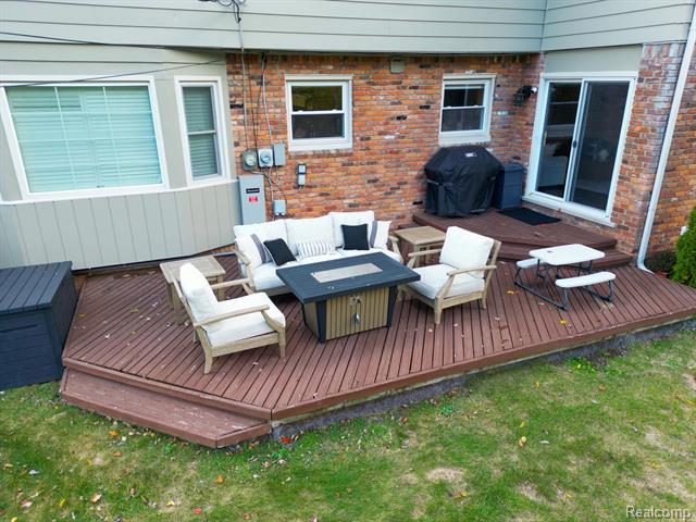 Builiding view forty three for 7005 Cathedral, Bloomfield Hills, MI. 48301