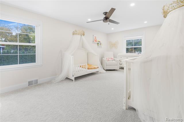 Builiding view thirty three for 7005 Cathedral, Bloomfield Hills, MI. 48301