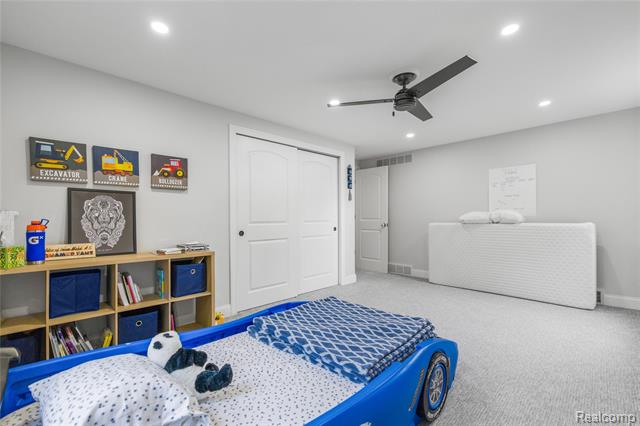 Builiding view twenty eight for 7005 Cathedral, Bloomfield Hills, MI. 48301