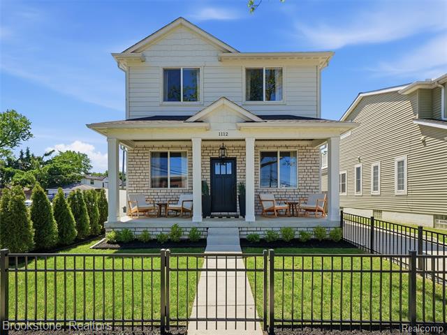 front view for 1112 Bennaville Ave, Birmingham, Mi. 48009