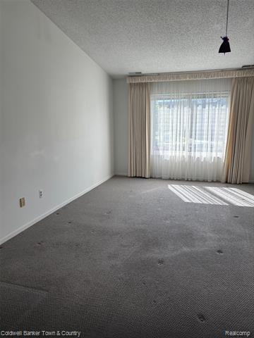 Builiding view four for 6689 Ridgefield, West Bloomfield, MI. 48322