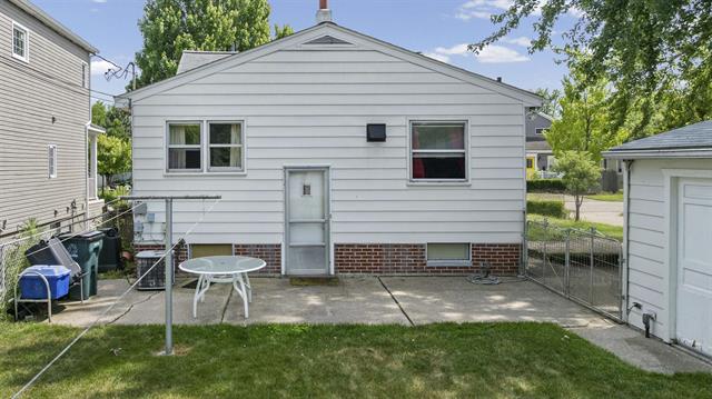 Builiding view four for 1469 Holland, Birmingham, MI. 48009