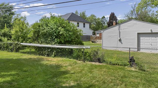 Builiding view six for 1469 Holland, Birmingham, MI. 48009