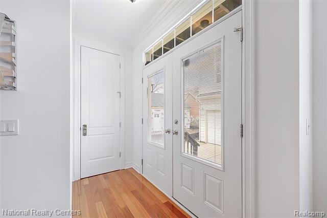 Builiding view thirteen for 1365 Holland, Birmingham, MI. 48009