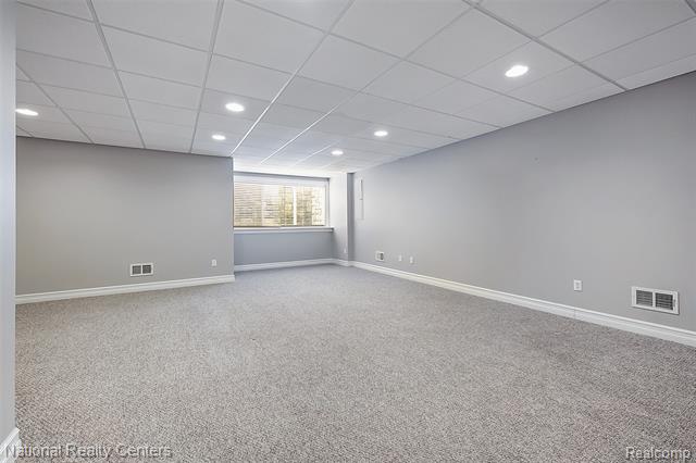 Builiding view thirty three for 1365 Holland, Birmingham, MI. 48009