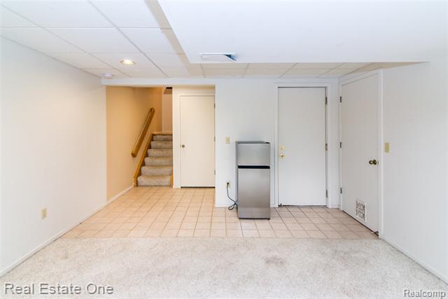 Builiding view thirty eight for 4161 Breckenridge, West Bloomfield, MI. 48322