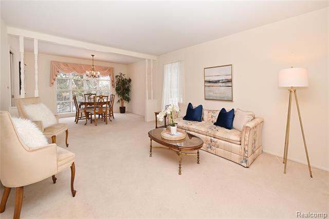 Builiding view five for 488 Bryn Mawr, Birmingham, MI. 48009