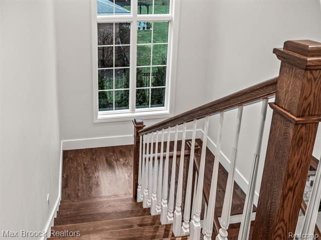 Builiding view fifty seven for 3627 Middlebury, Bloomfield Hills, MI. 48301