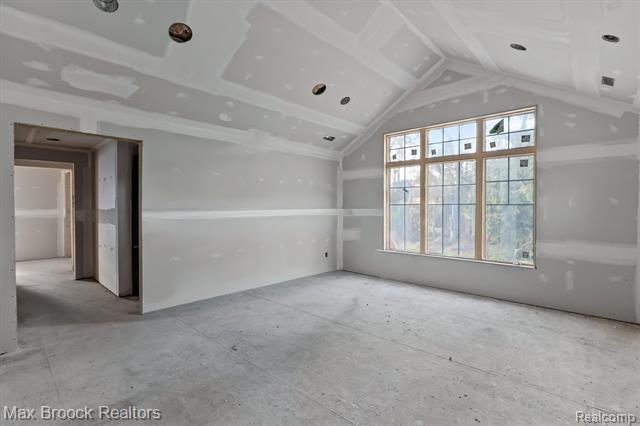 Builiding view forty two for 3627 Middlebury, Bloomfield Hills, MI. 48301