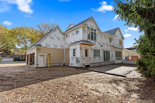 Builiding view sixty nine for 3627 Middlebury, Bloomfield Hills, MI. 48301