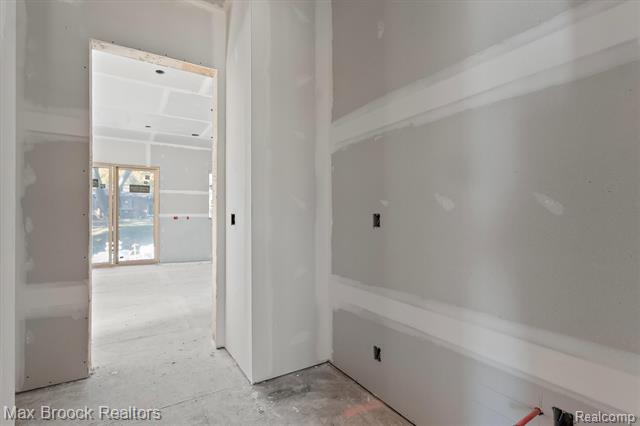 Builiding view thirty six for 3627 Middlebury, Bloomfield Hills, MI. 48301