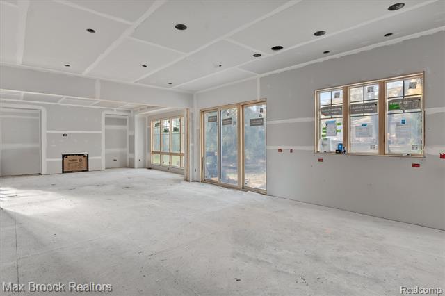 Builiding view twenty nine for 3627 Middlebury, Bloomfield Hills, MI. 48301