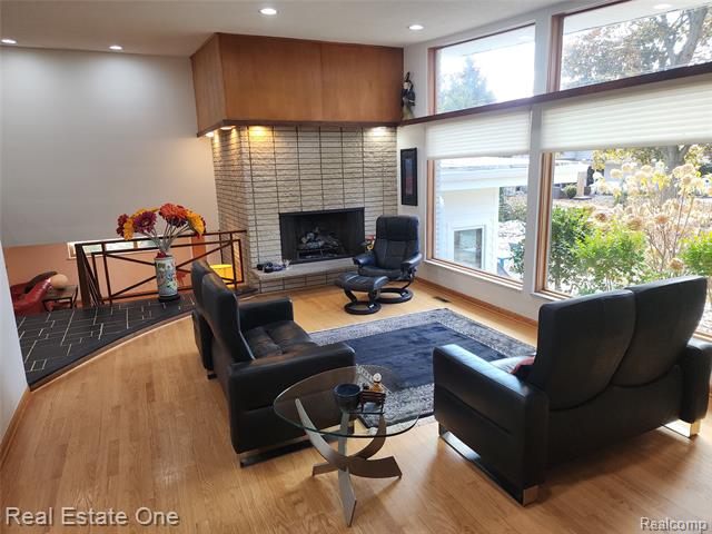 Builiding view five for 6660 Woodbank, Bloomfield Hills, MI. 48301