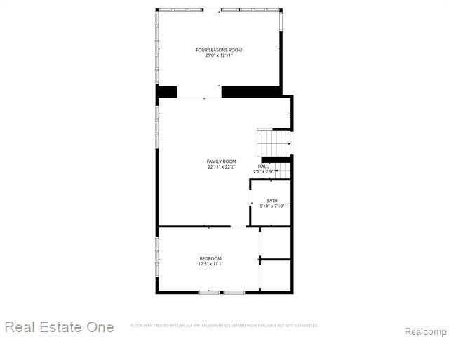 Builiding view forty for 6660 Woodbank, Bloomfield Hills, MI. 48301