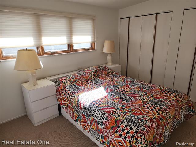 Builiding view thirty one for 6660 Woodbank, Bloomfield Hills, MI. 48301