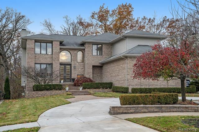 front view for 6286 Branford Dr, West Bloomfield, Mi. 48322