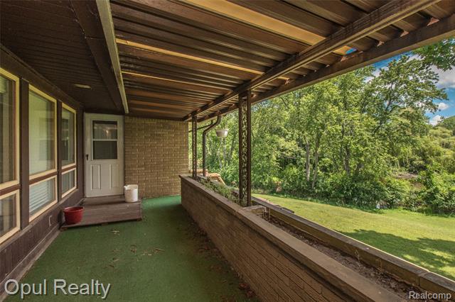 Builiding view eleven for 6455 Norham, Bloomfield Hills, MI. 48301