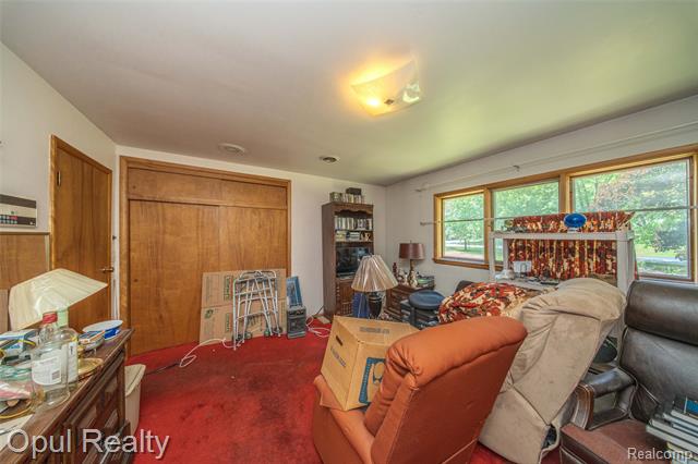 Builiding view fifty five for 6455 Norham, Bloomfield Hills, MI. 48301