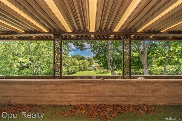 Builiding view twelve for 6455 Norham, Bloomfield Hills, MI. 48301