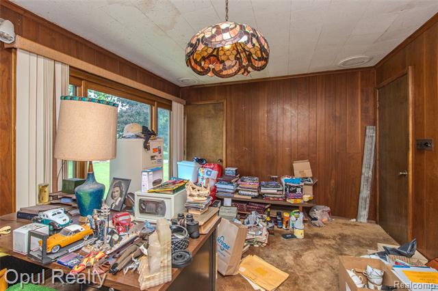 Builiding view twenty eight for 6455 Norham, Bloomfield Hills, MI. 48301