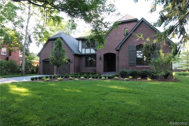 front view for 1655 Dorchester Rd, Birmingham, Mi. 48009