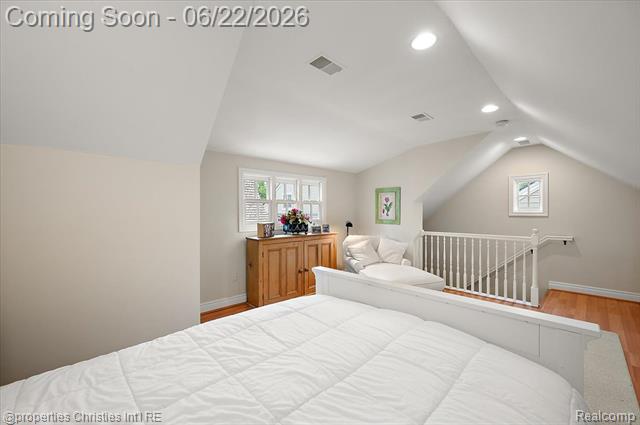 Builiding view forty four for 469 Bonnie Brier, Birmingham, MI. 48009
