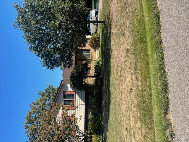 front view for 2693 Wisconsin Rd, Troy, Mi. 48083