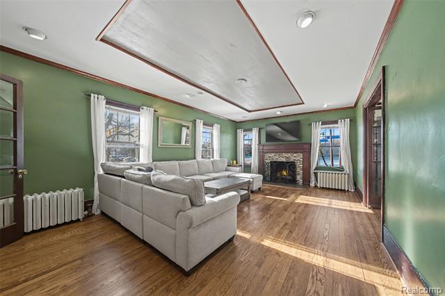 Builiding view eight for 1119 E Maple, Birmingham, MI. 48009