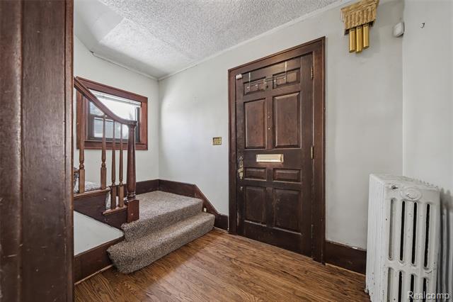 Builiding view six for 1119 E Maple, Birmingham, MI. 48009