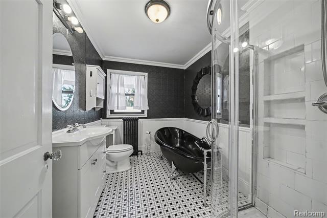 Builiding view twenty four for 1119 E Maple, Birmingham, MI. 48009