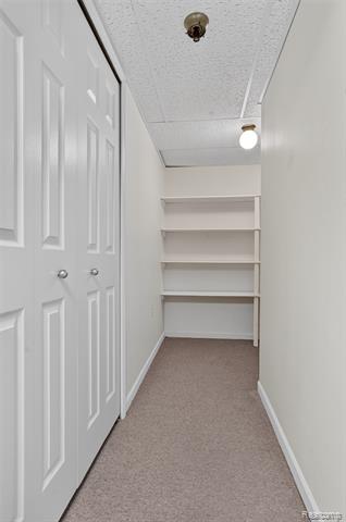 Builiding view twenty three for 6190 Celeste, West Bloomfield, MI. 48322