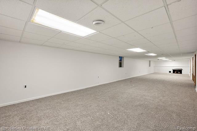 Builiding view fifty five for 6386 Thorncrest, Bloomfield Hills, MI. 48301