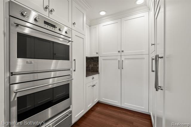 Builiding view seven for 182 S Chewton, Bloomfield Hills, MI. 48301