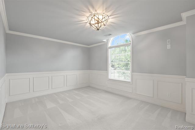 Builiding view twenty for 182 S Chewton, Bloomfield Hills, MI. 48301