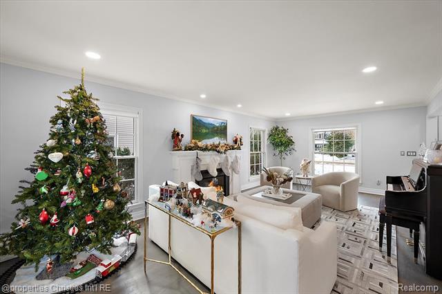 Builiding view six for 180 Pilgrim, Birmingham, MI. 48009