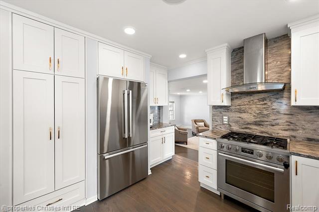 Builiding view twelve for 180 Pilgrim, Birmingham, MI. 48009