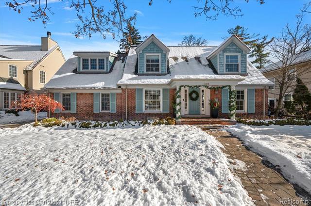 front view for 180 Pilgrim Ave, Birmingham, Mi. 48009